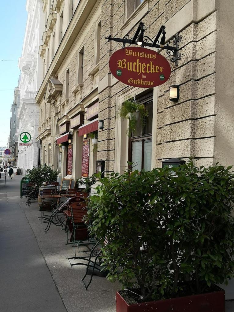 Moderne Trifft Tradition Im Herzen Wiens エクステリア 写真